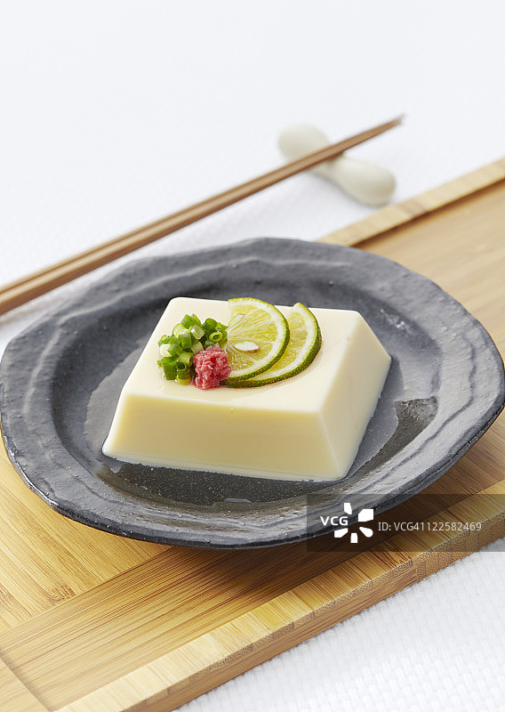 玉子豆腐，日式冷 Custard 豆腐图片素材