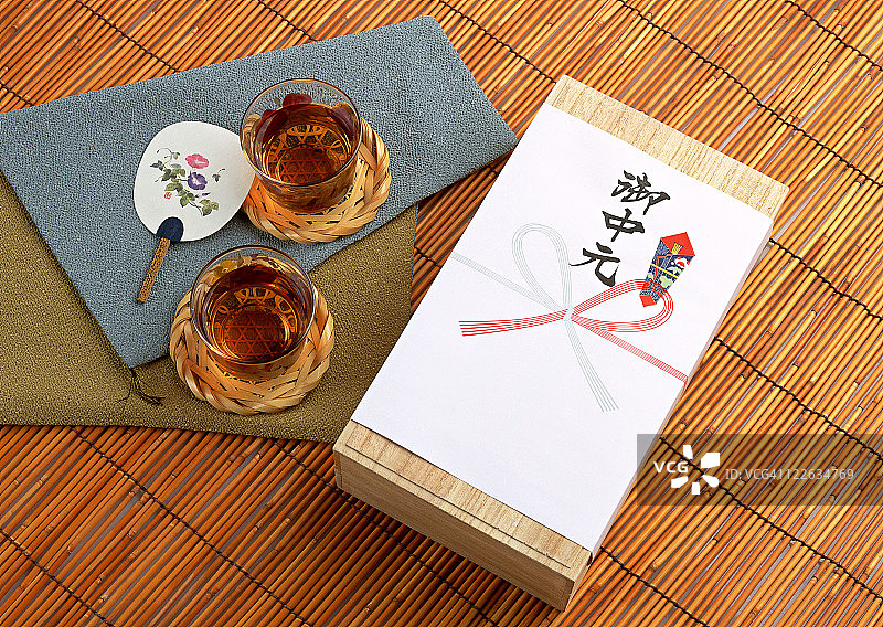 年中礼品赠送图片素材