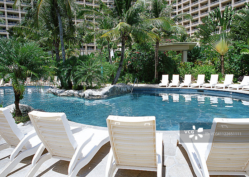 游泳池侧面图片素材