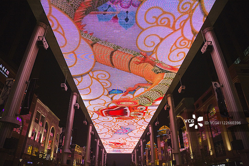 北京世贸天阶的大型LCD屏幕图片素材