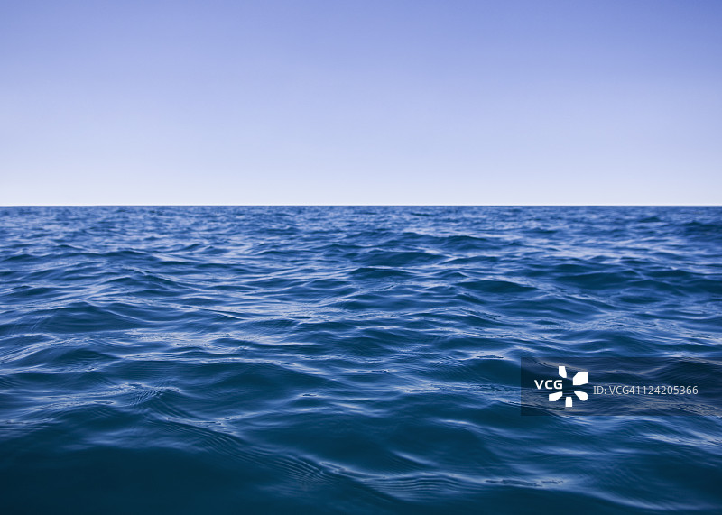 宁静的海洋水域图片素材