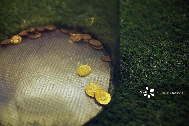 最大的小费罐图片素材