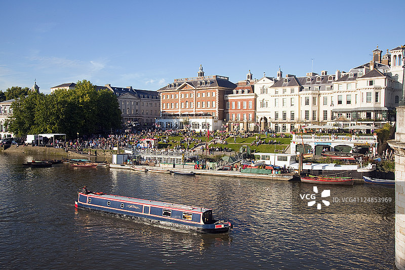 英国泰晤士河畔里士满图片素材