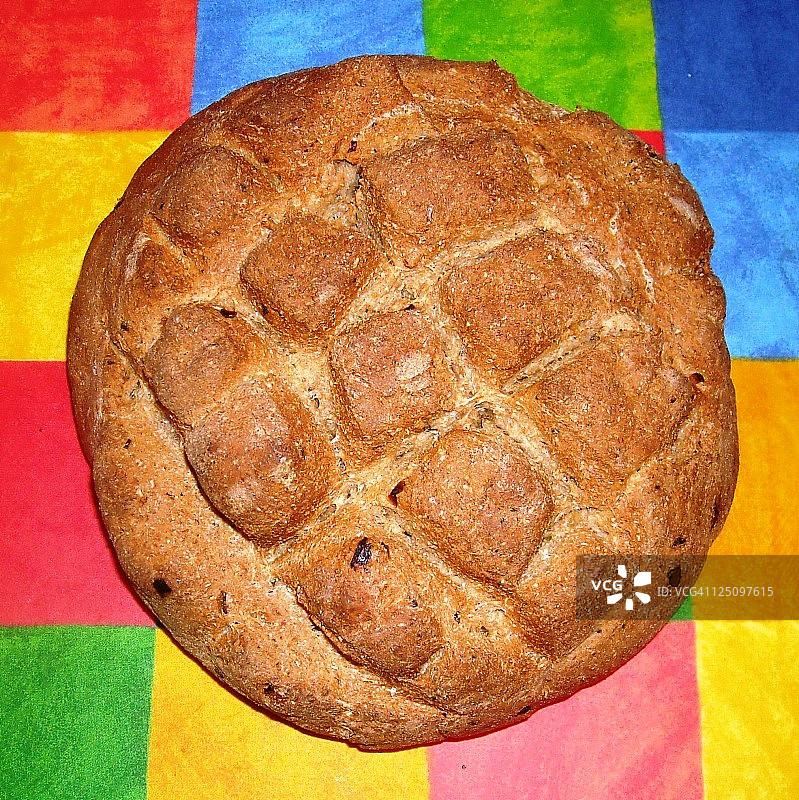 全麦斯佩尔特面粉面包图片素材