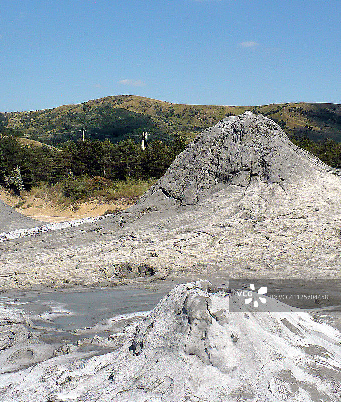 布泽乌泥火山图片素材