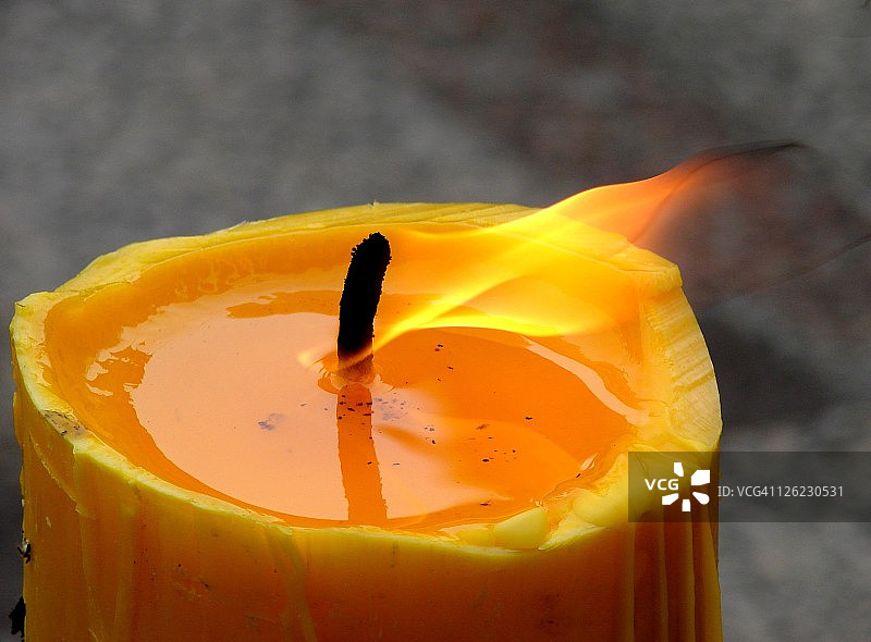 蜡烛火焰图片素材