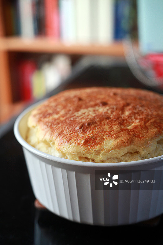 格吕耶尔帕尔马干酪舒芙蕾图片素材