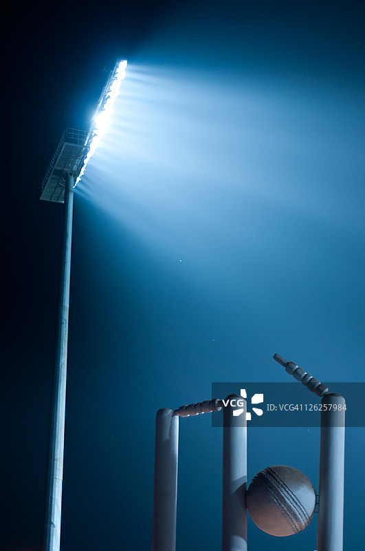 保龄球出局图片素材