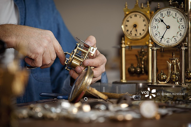 钟表匠和修理工图片素材