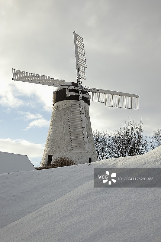 冬季风车图片素材