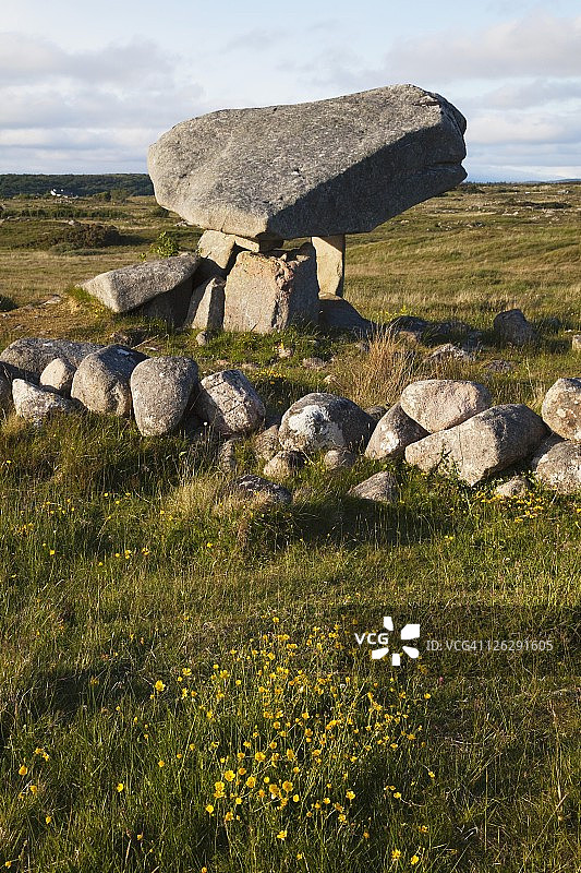 古代支石墓巨石墓图片素材