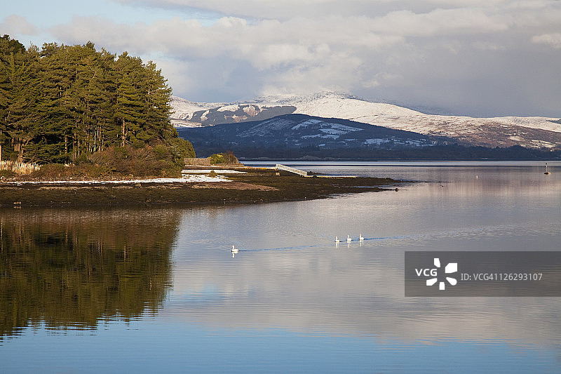 肯梅尔湾的云彩倒影图片素材