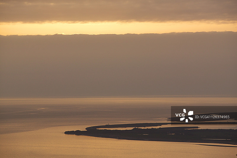 爱尔兰海和哈维里格的日落图片素材