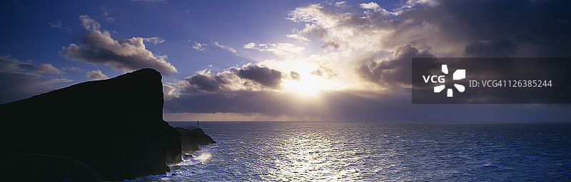 斯凯岛最西端的内斯特角灯塔图片素材