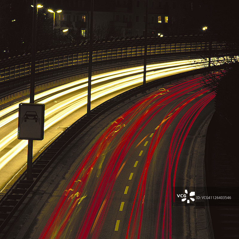 德国夜间交通高角度景观图片素材