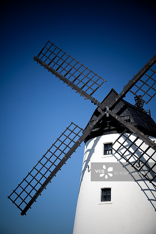 蓝色风车图片素材