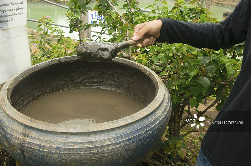 用于水疗护理的泥浆图片素材