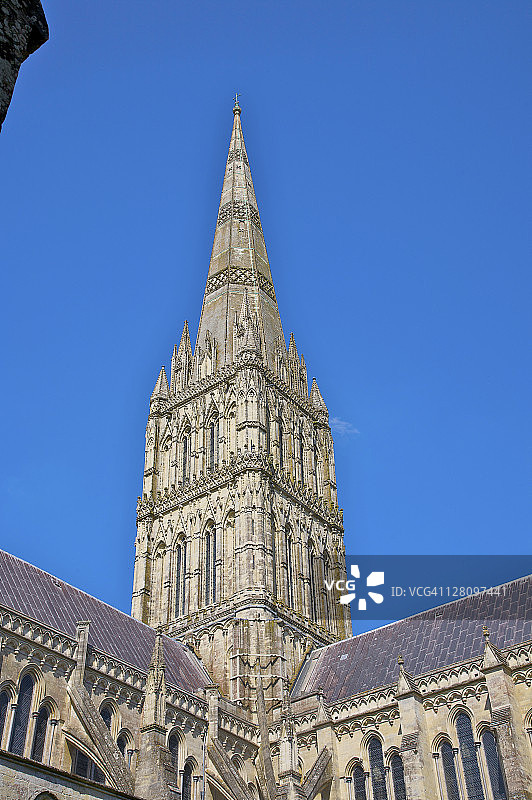 英国最高的尖顶：索尔兹伯里大教堂图片素材