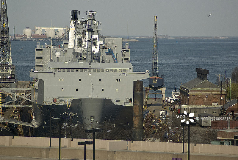 马萨诸塞州南波士顿的干船坞里的船舶图片素材