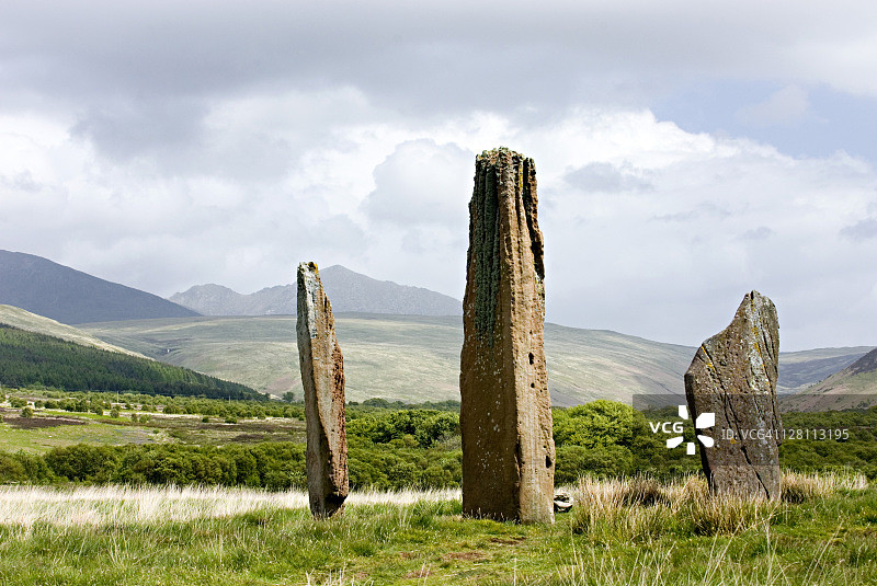 苏格兰阿伦岛马赫里沼泽立石图片素材