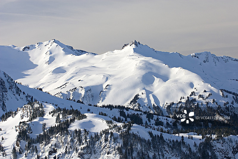冬季贝克山荒野风光，美国华盛顿北部喀斯喀特山脉图片素材