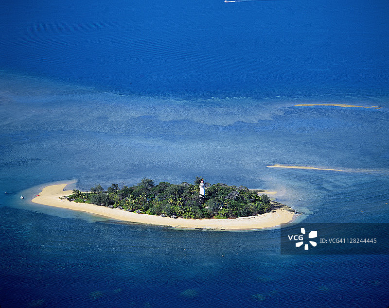 澳大利亚昆士兰州费兹洛伊岛航拍图片素材