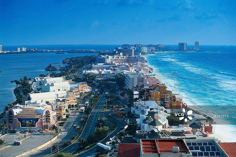 墨西哥坎昆海滩的航拍图片素材