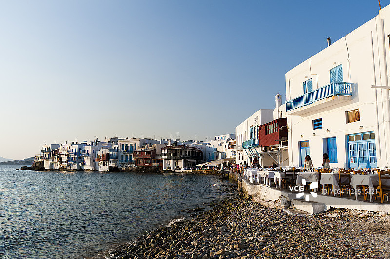 希腊米科诺斯岛小威尼斯海滨小镇风光图片素材