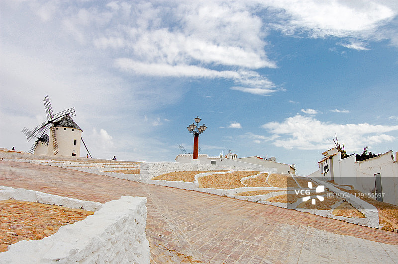 风车和城堡图片素材