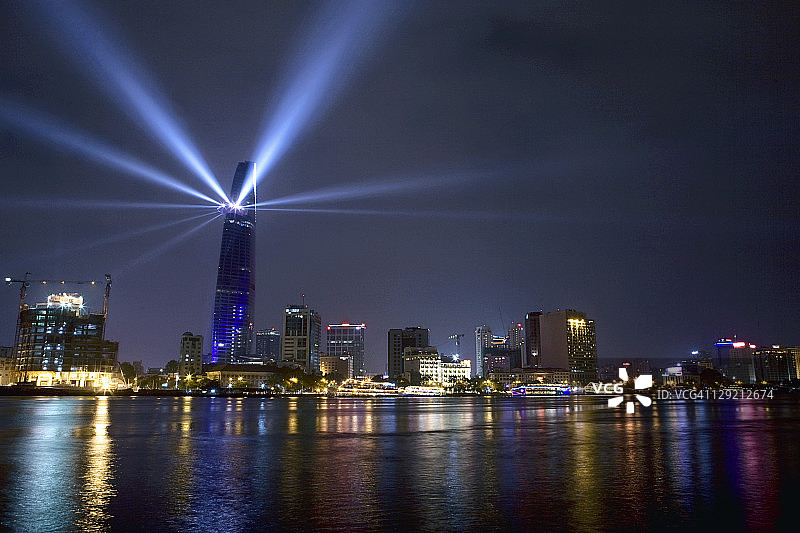 越南Bitexco金融塔图片素材