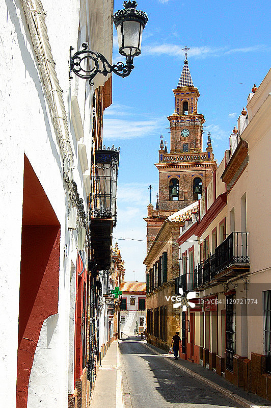 通往卡莫纳圣玛利亚的街道图片素材