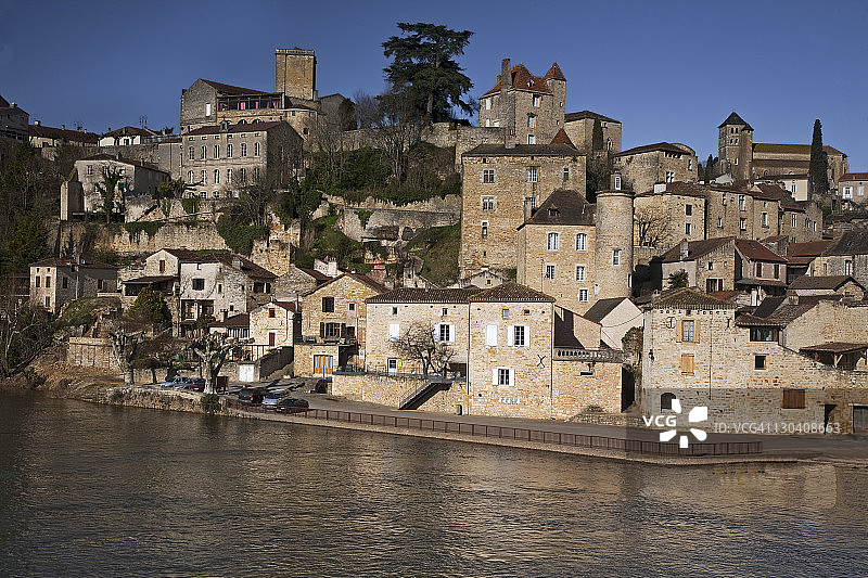 水上的古老建筑之城图片素材