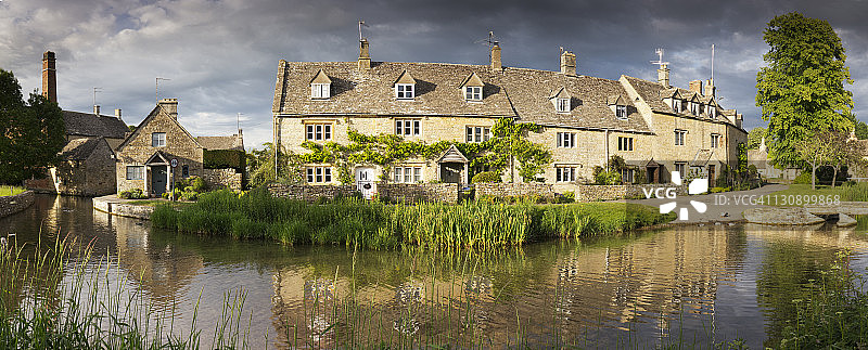 英国科茨沃尔德下斯劳特村图片素材