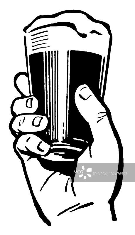 手持一杯啤酒图片素材