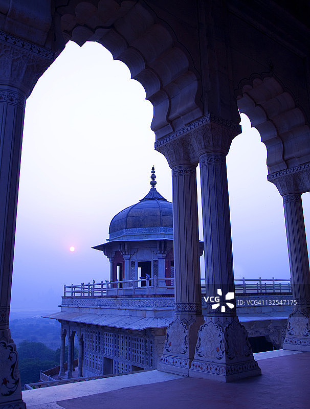晨曦日出景色图片素材