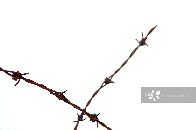 带刺铁丝网图片素材