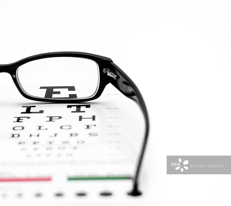 E代表眼睛图片素材