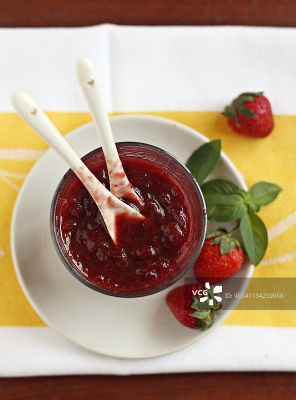 草莓果酱图片素材