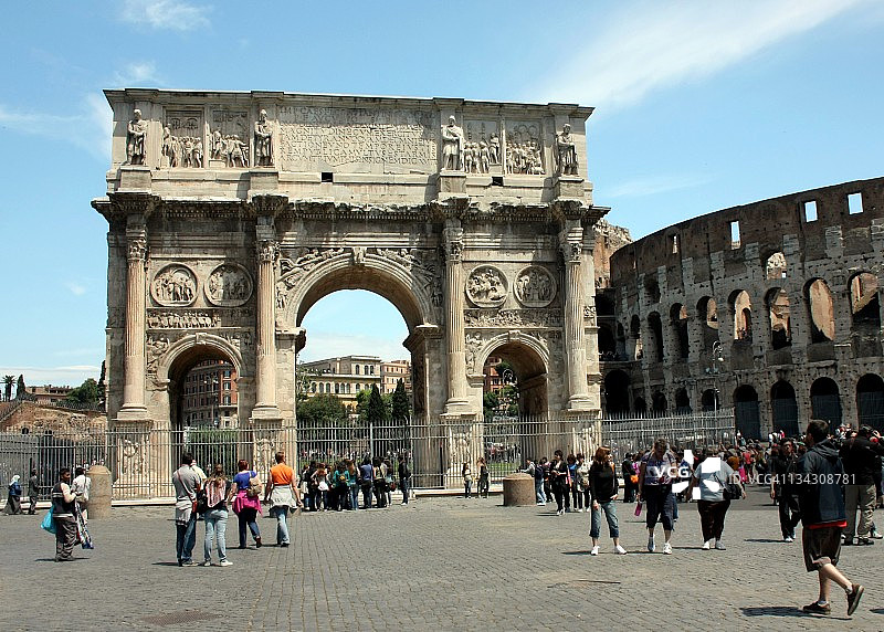 拱的康斯坦丁图片素材