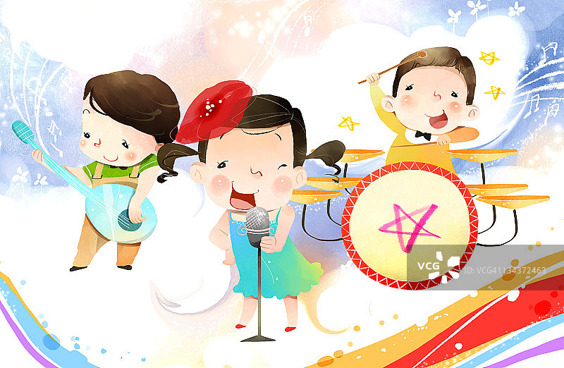 女孩对着麦克风唱歌，男孩演奏乐器图片素材