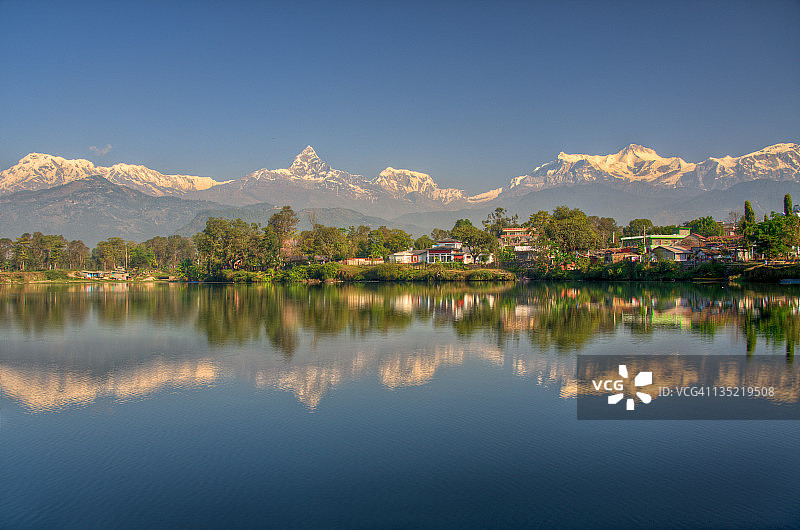 费瓦湖图片素材