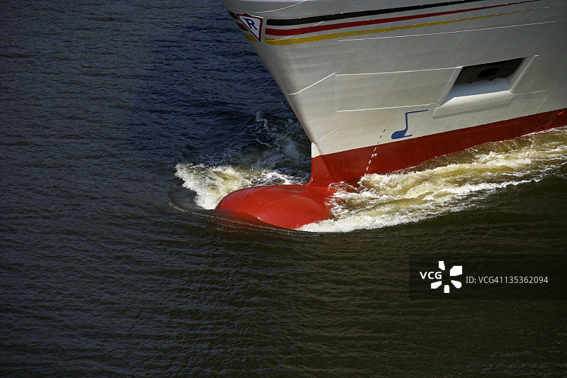 货船球鼻艏图片素材