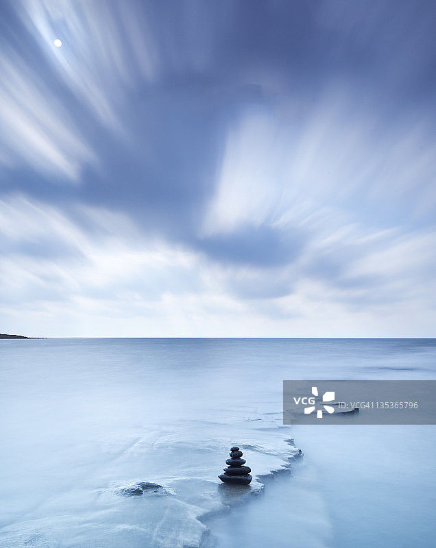 侏罗纪海岸基默里奇湾的卵石图片素材