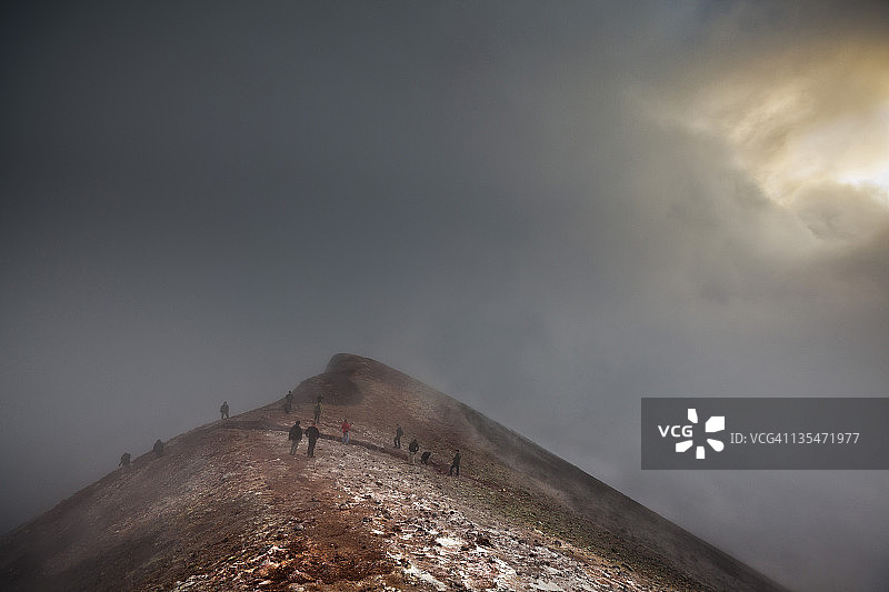 火山山脊、蒸汽和二氧化硅图片素材