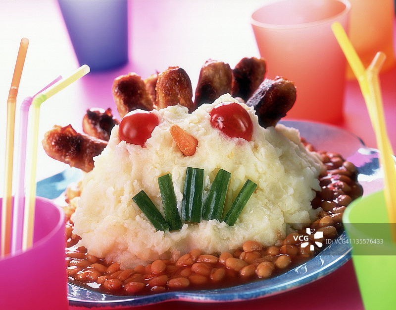 儿童食品：土豆泥人脸图片素材