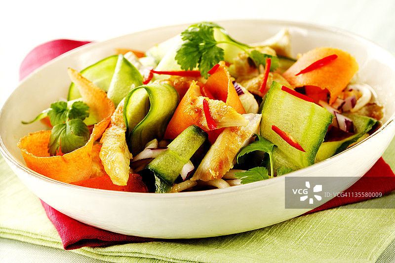 泰式鸡肉沙拉图片素材
