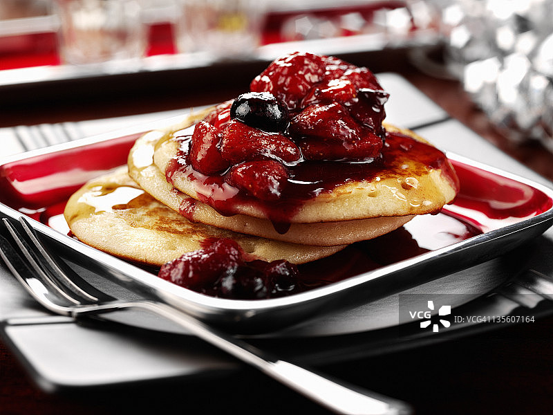 热红酒水果薄饼图片素材