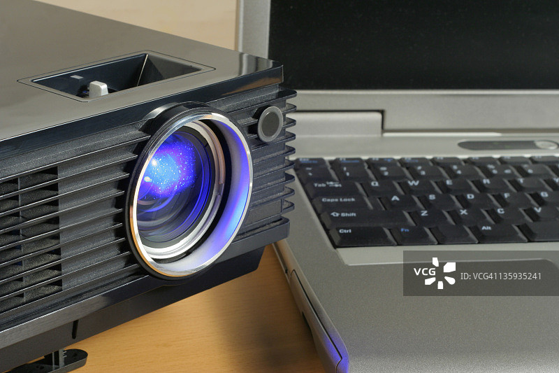 PC和投影图片素材