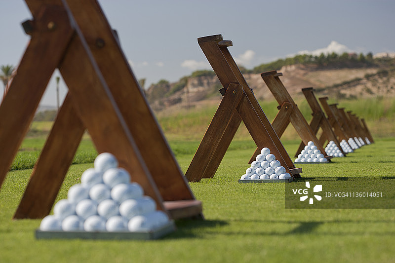 高尔夫球练习场图片素材