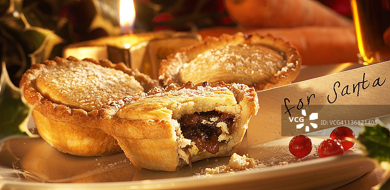 给圣诞老人的肉馅饼图片素材